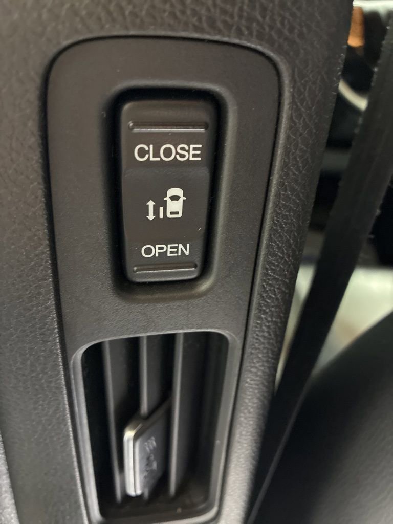 Used 2024 Honda Odyssey Sport image 27