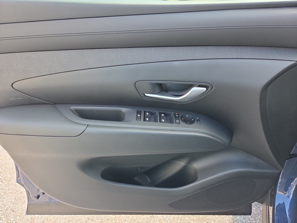 New 2026 Hyundai Tucson SEL FWD image 17