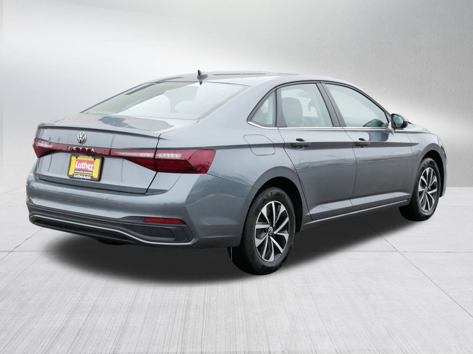 Used 2025 Volkswagen Jetta S image 7