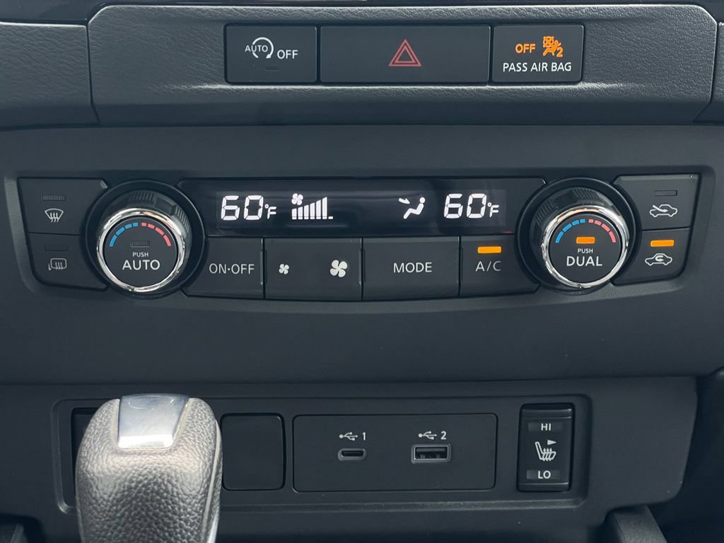 Certified 2024 Nissan Frontier SV AWD/4WD image 4