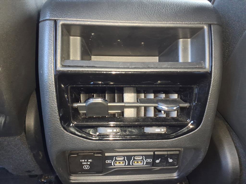 Used 2024 Jeep Grand Cherokee Limited 4xe image 13