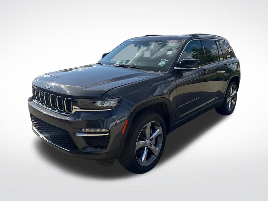 Used 2022 Jeep Grand Cherokee Limited RWD image 3