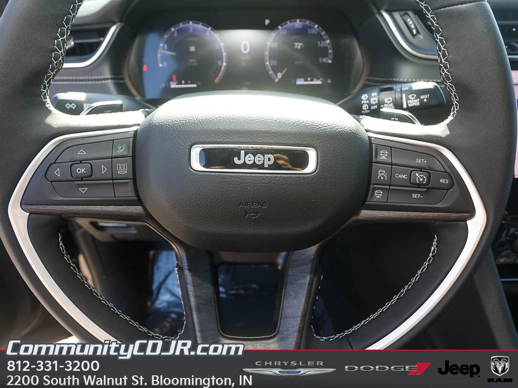 New 2025 Jeep Grand Cherokee L Limited image 13