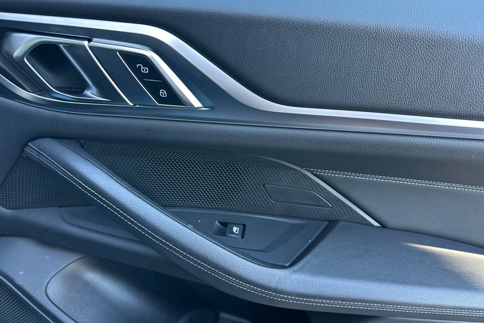 Certified 2024 BMW i4 eDrive35 w/ Convenience Package image 21