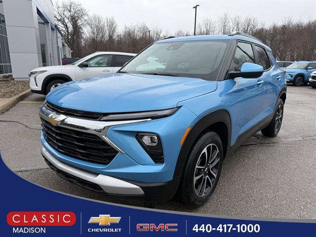 Certified 2025 Chevrolet TrailBlazer LT w/ Convenience Package image 1