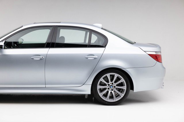 Used 2006 BMW M5 image 27