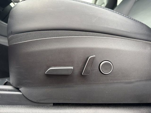Used 2023 Tesla Model Y Long Range image 17
