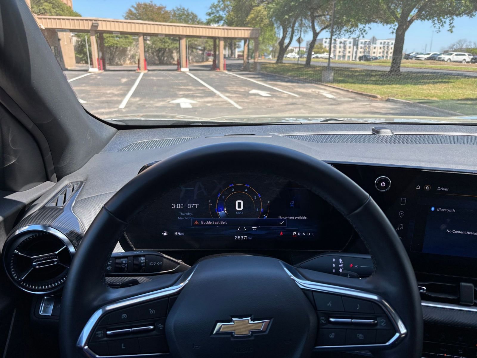 Used 2025 Chevrolet Equinox LT FWD image 29
