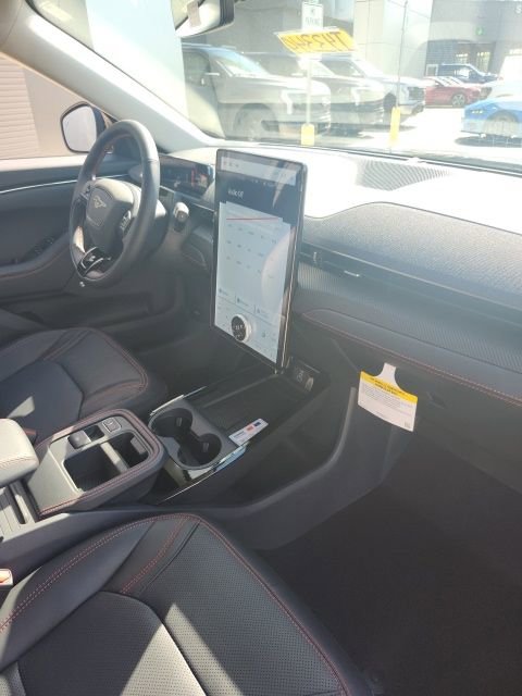 New 2025 Ford Mustang Mach-E Premium image 17