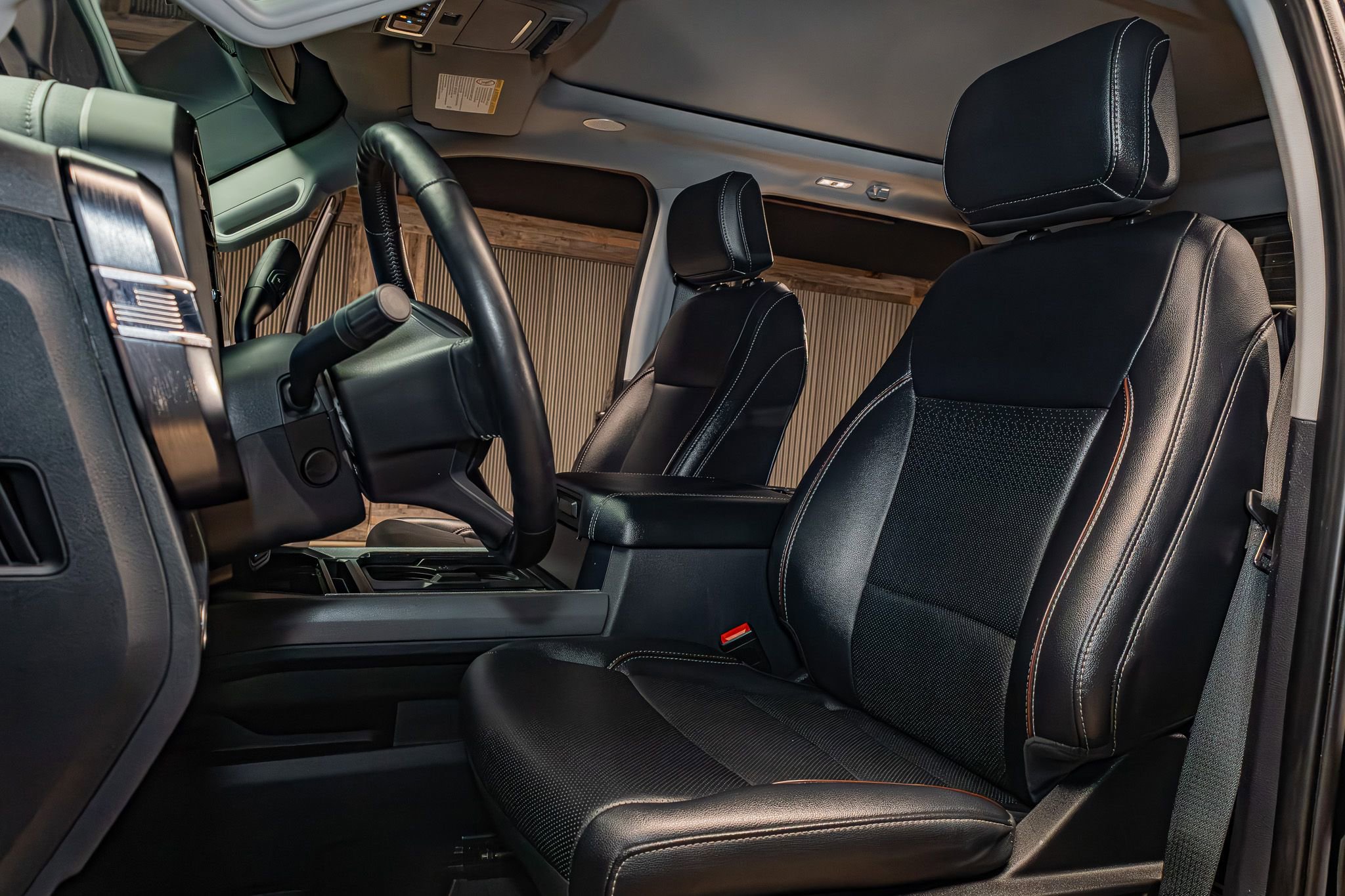 Used 2024 Ford F250 Lariat w/ Lariat Ultimate Package image 18