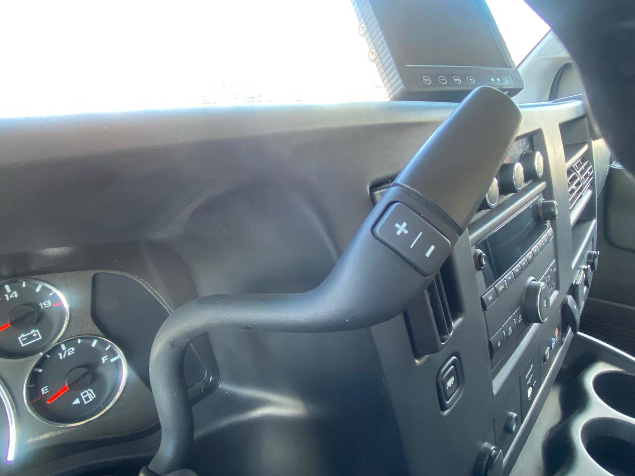 Used 2021 GMC Savana 3500 w/ Power Convenience Package RWD image 25