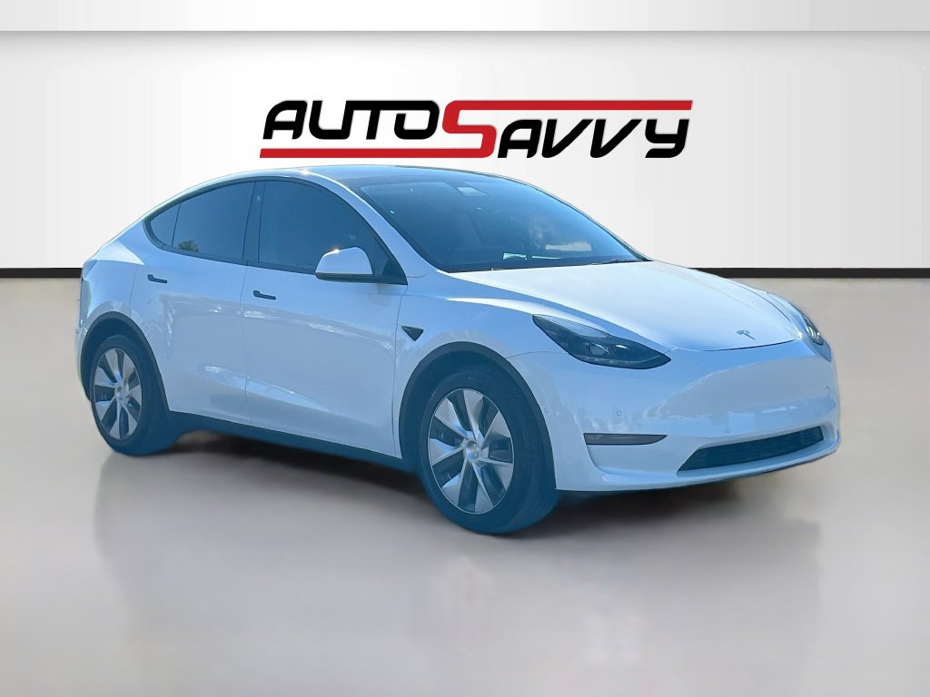 Used 2021 Tesla Model Y Long Range AWD/4WD image 1