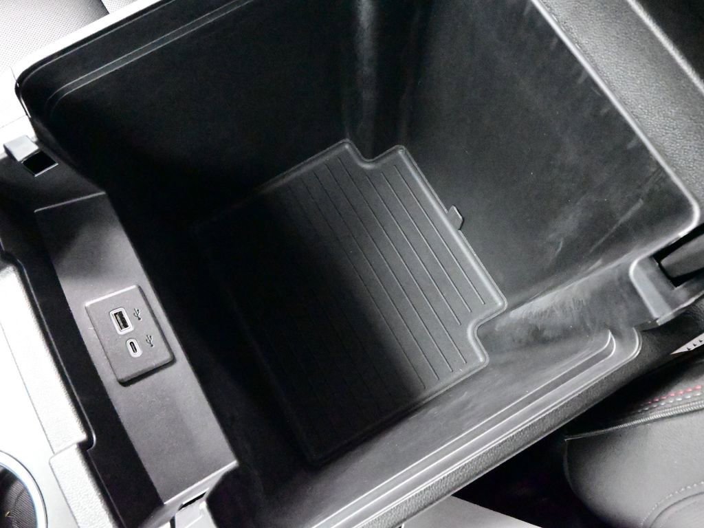 Used 2023 Chevrolet Tahoe RST w/ Luxury Package image 31