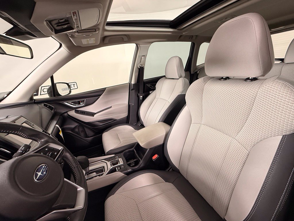 Used 2024 Subaru Forester Premium AWD/4WD image 45