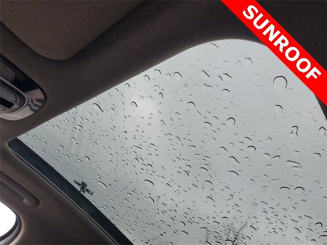 Used 2023 Hyundai Santa Fe Limited w/ Cargo Package image 8