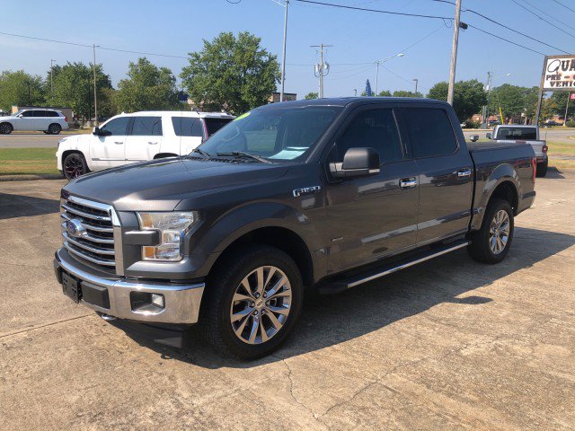 Used 2017 Ford F150 XLT w/ Equipment Group 302A Luxury AWD/4WD image 7