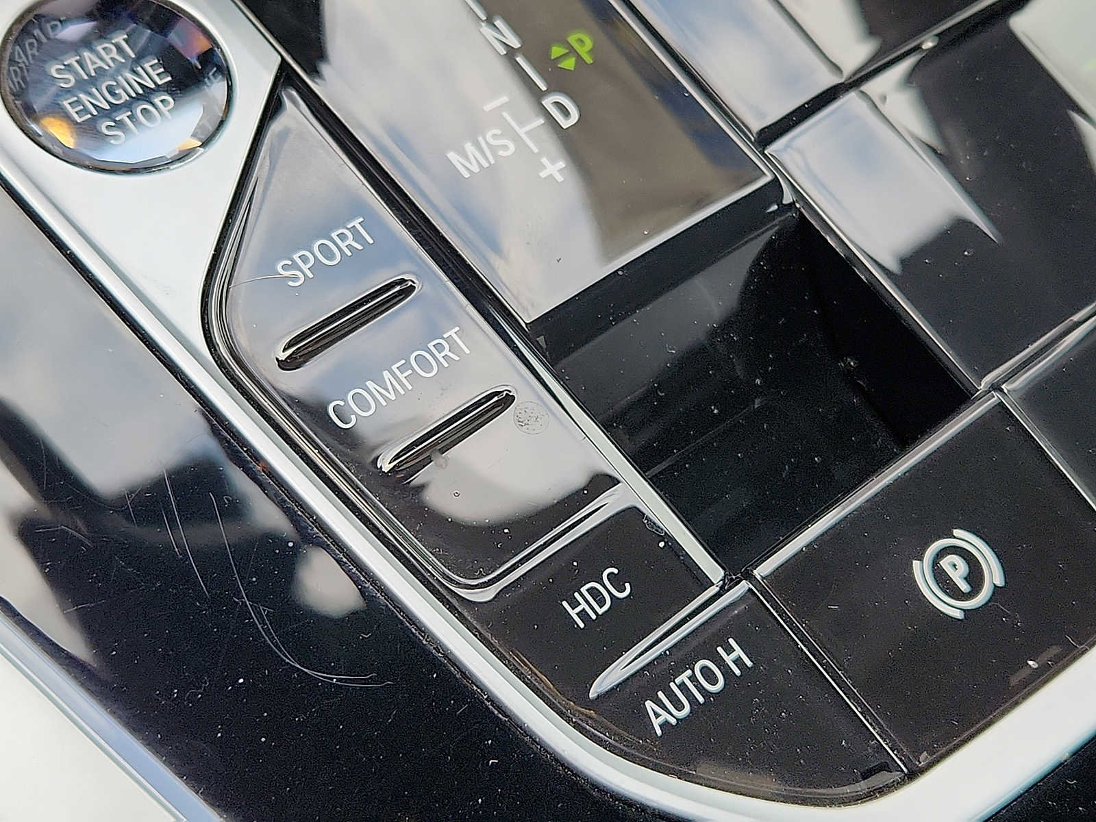 Certified 2023 BMW ALPINA XB7 image 24