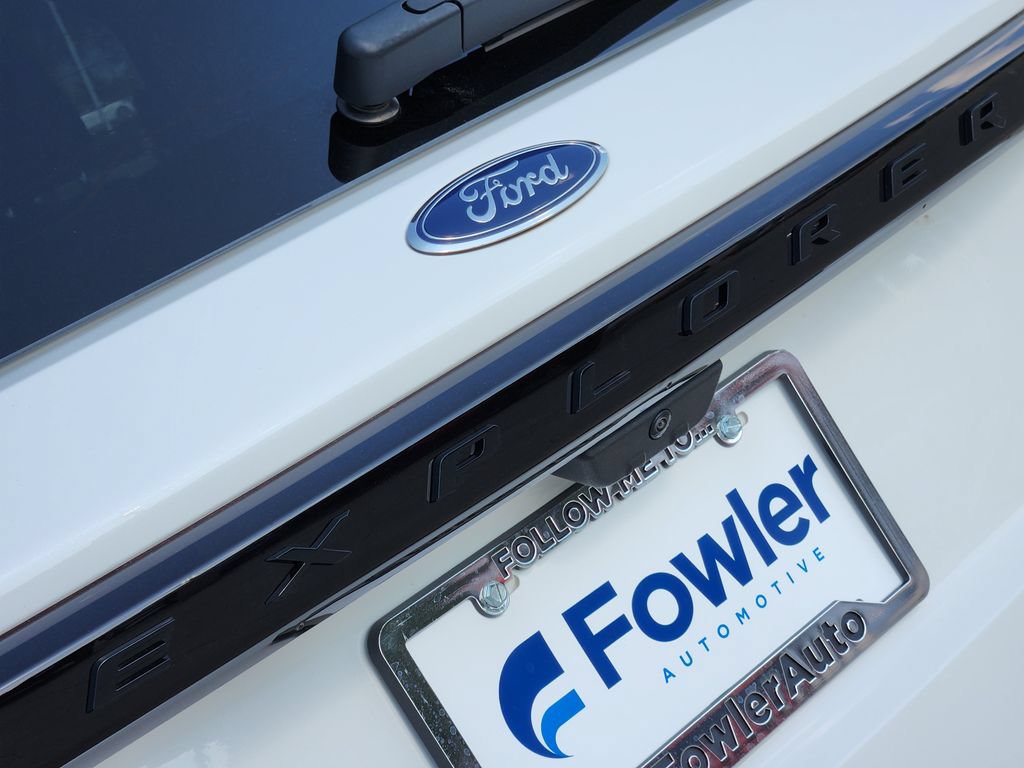 Used 2025 Ford Explorer ST w/ Sun And Sound Package AWD/4WD image 11