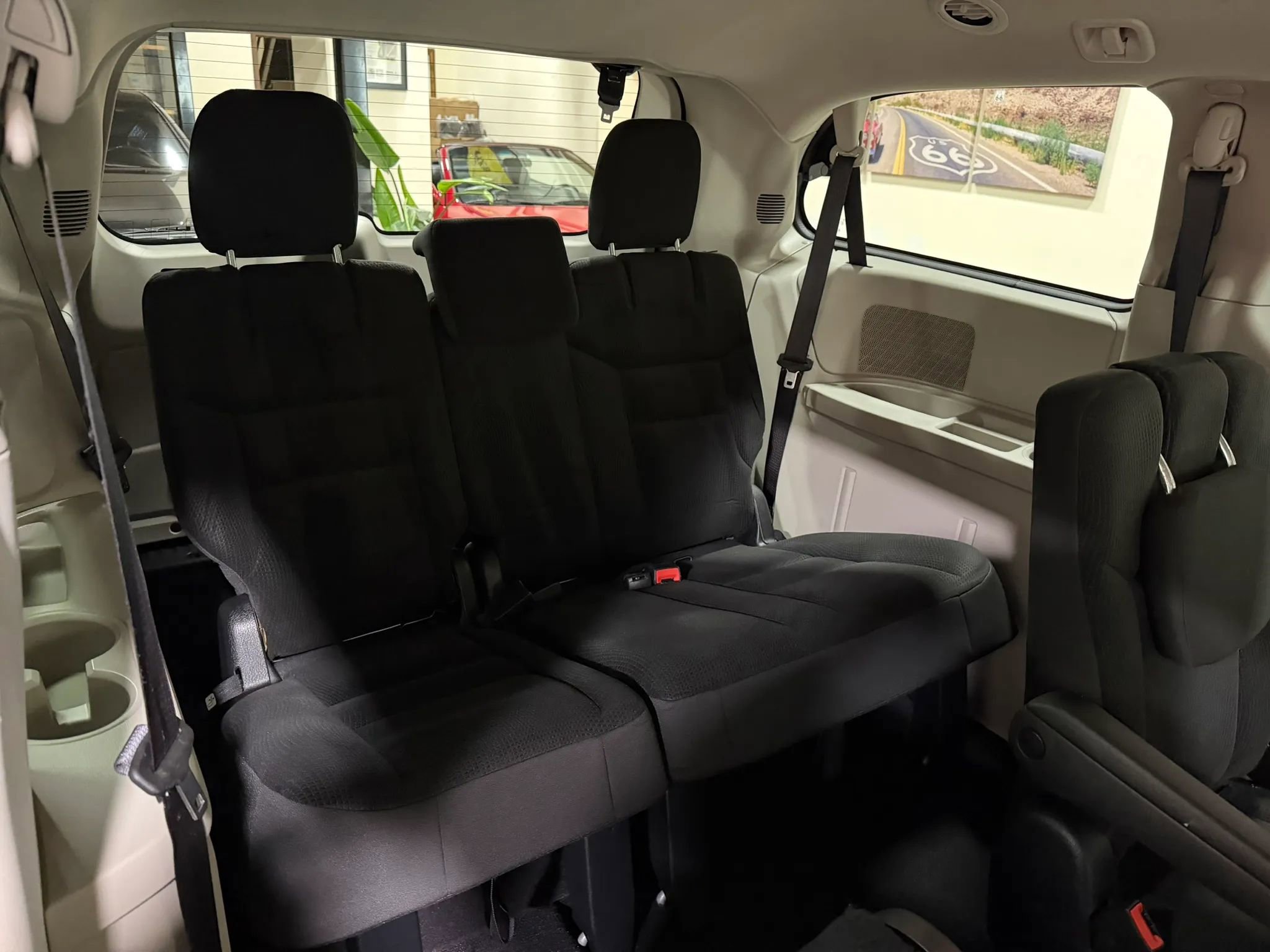 Used 2019 Dodge Grand Caravan SE image 27