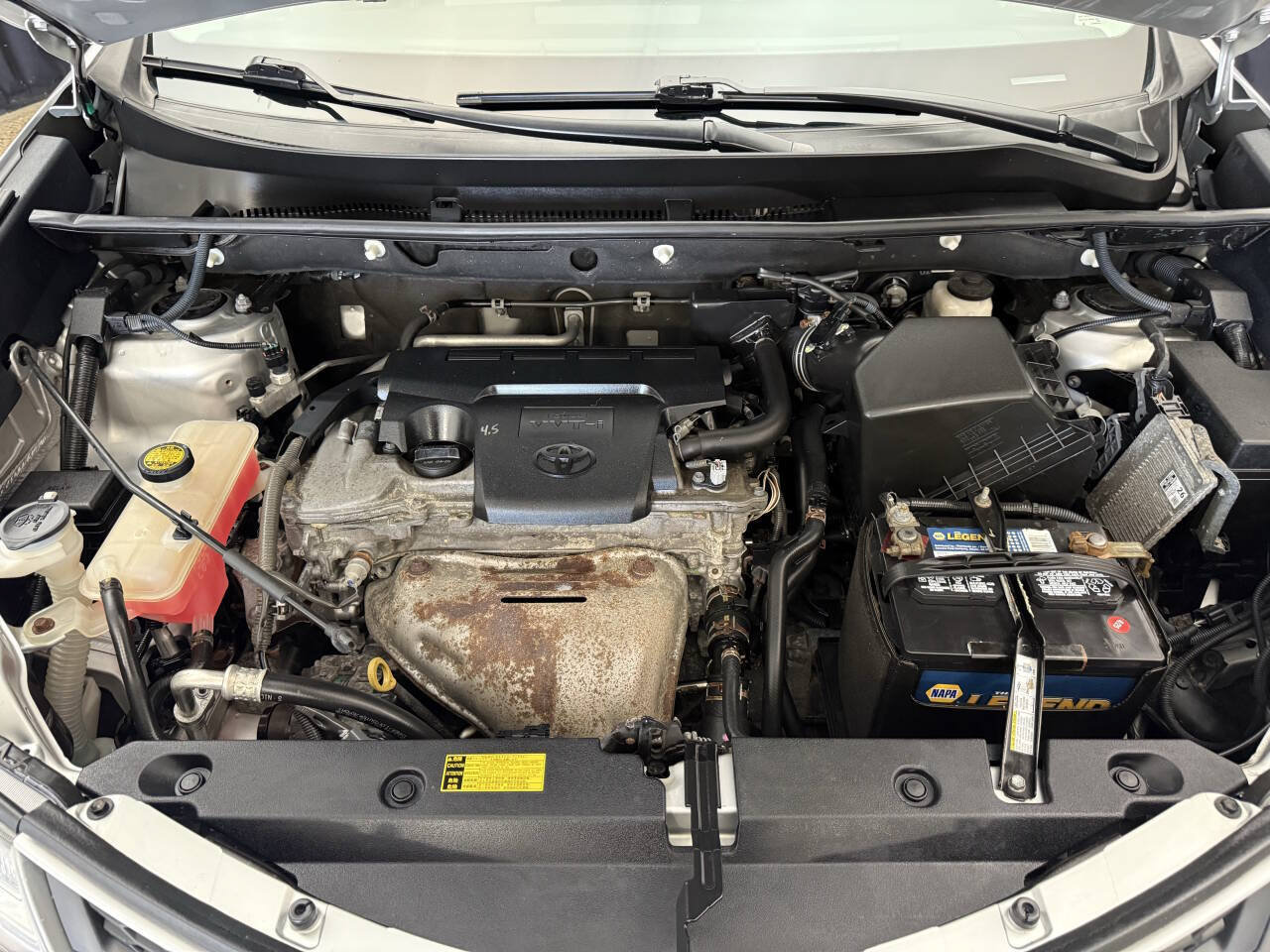 Used 2013 Toyota RAV4 Limited AWD/4WD image 31