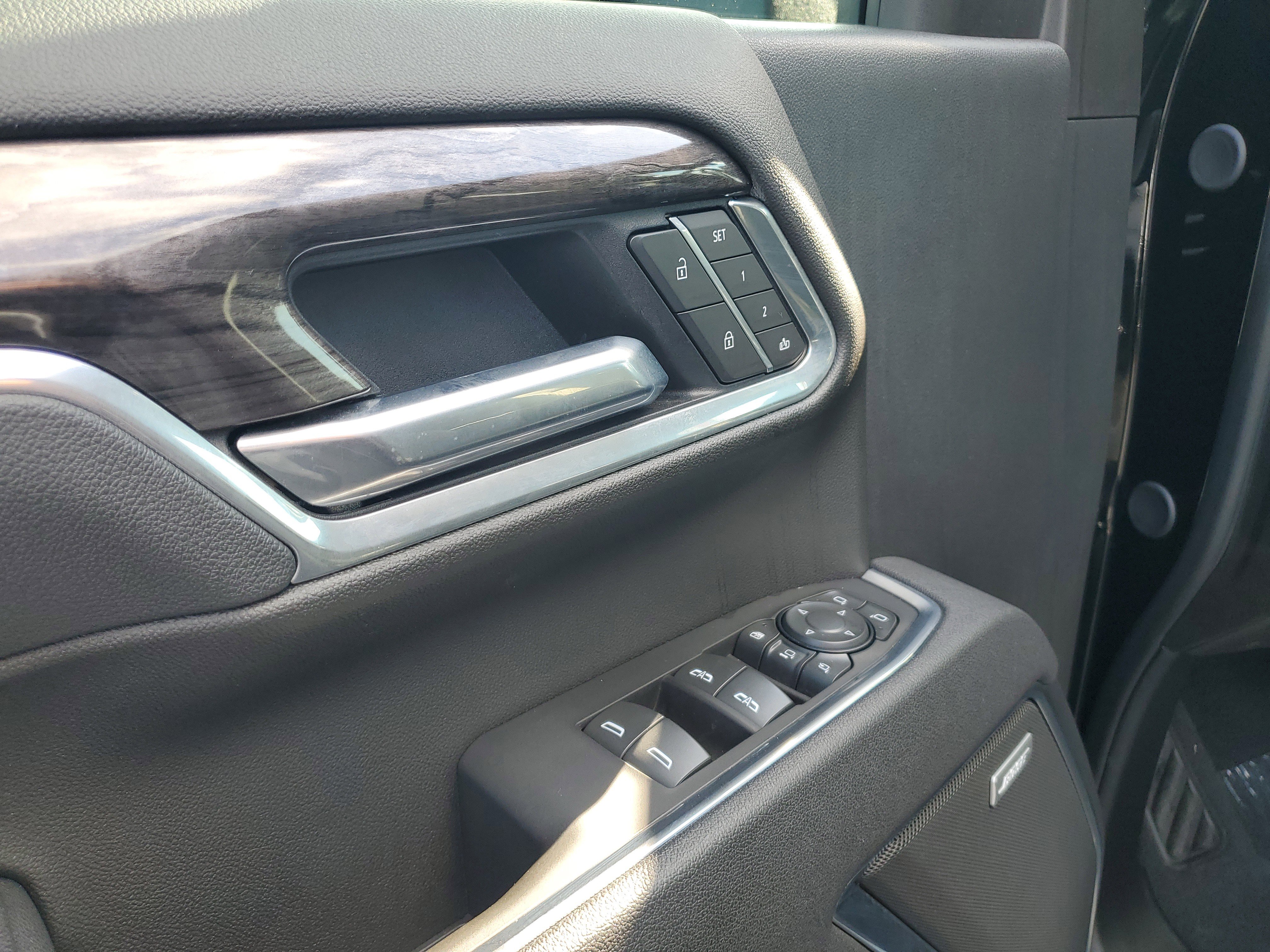 Used 2025 Chevrolet Silverado 3500 LTZ w/ LTZ Plus Package image 20