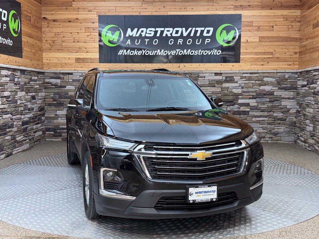 Used 2023 Chevrolet Traverse LT w/ LPO, Floor Liner Package AWD/4WD image 4