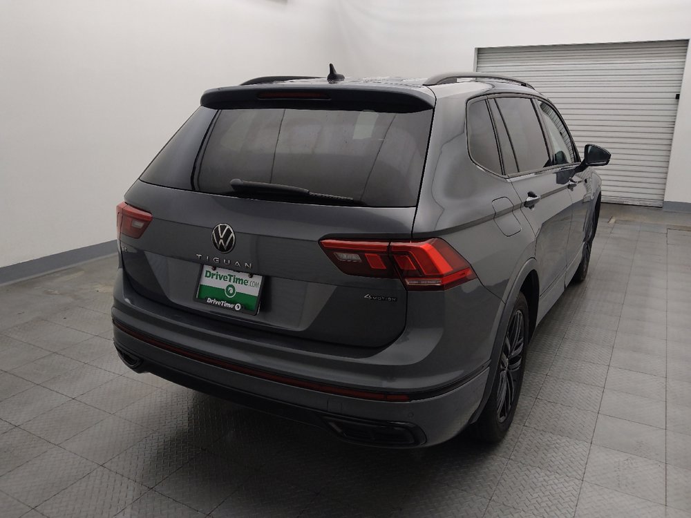 Used 2022 Volkswagen Tiguan SE R-Line image 7