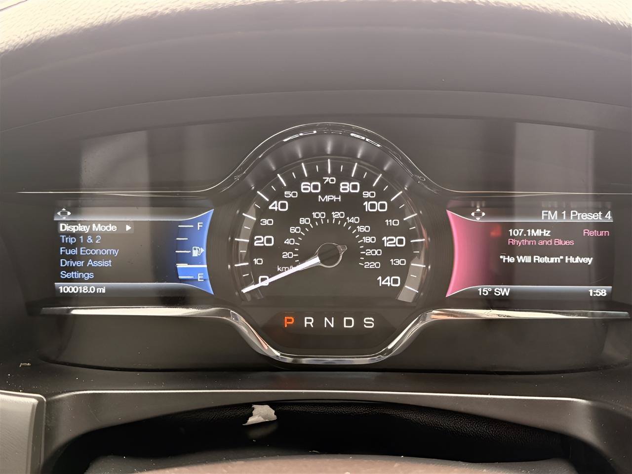 Used 2015 Lincoln MKS w/ Equipment Group 101A FWD image 23