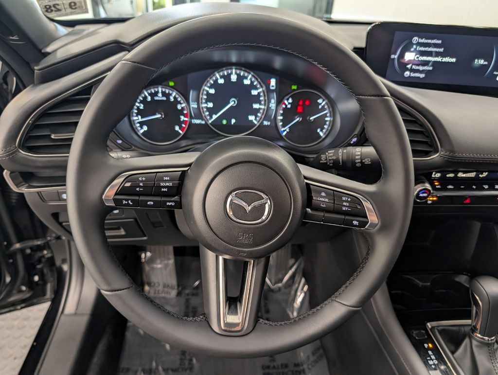 Used 2024 MAZDA MAZDA3 s FWD image 20