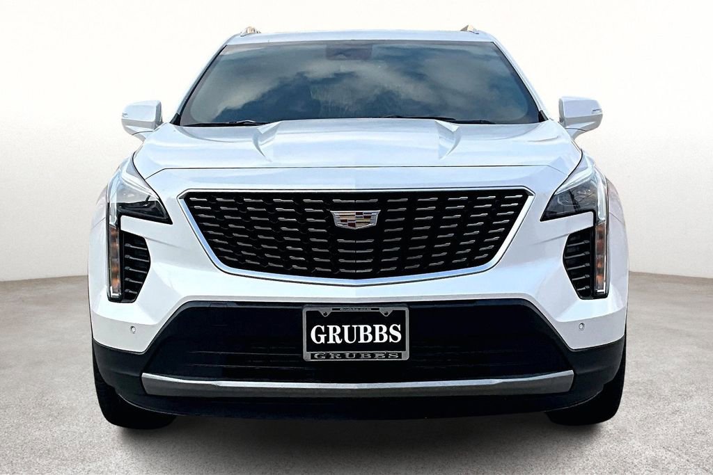 Used 2022 Cadillac XT4 Premium Luxury w/ Cold Weather Package image 6