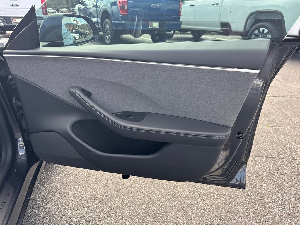 Used 2025 Tesla Model 3 Long Range image 15
