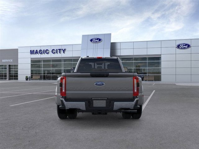 New 2026 Ford F350 XLT w/ XLT Premium Package image 5