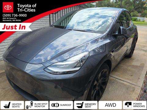 Used 2021 Tesla Model Y Long Range AWD/4WD image 29