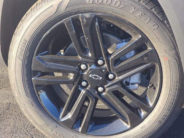 New 2026 Chevrolet Trax ACTIV w/ Sunroof Package FWD image 9