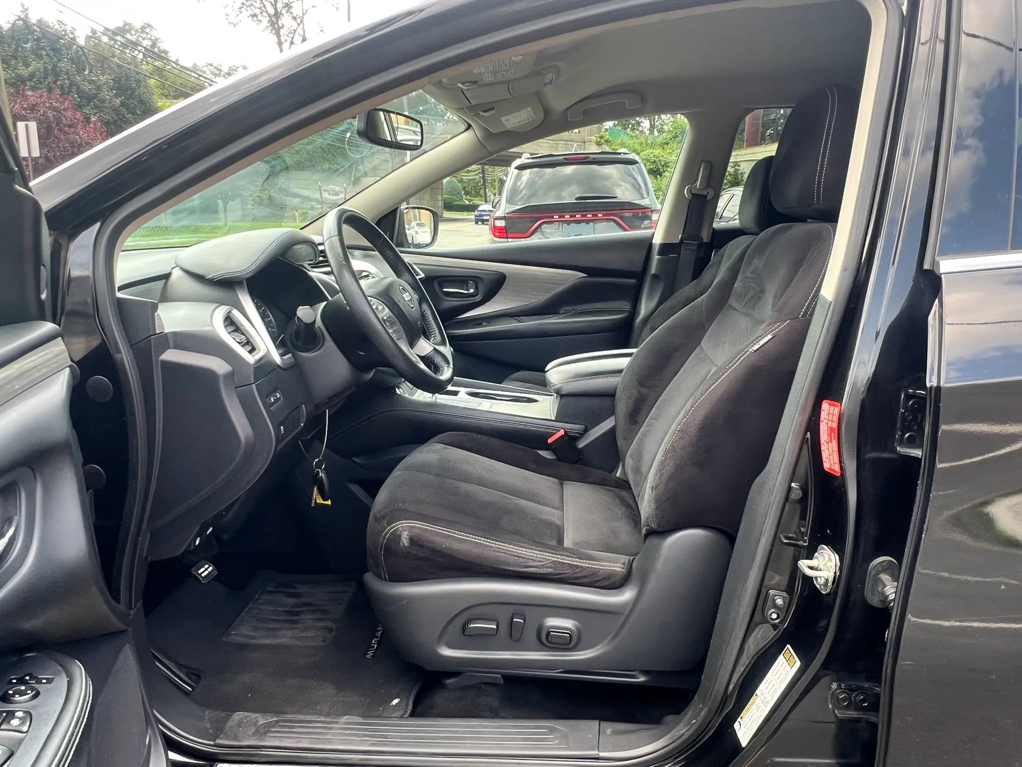 Used 2018 Nissan Murano SV AWD/4WD image 27