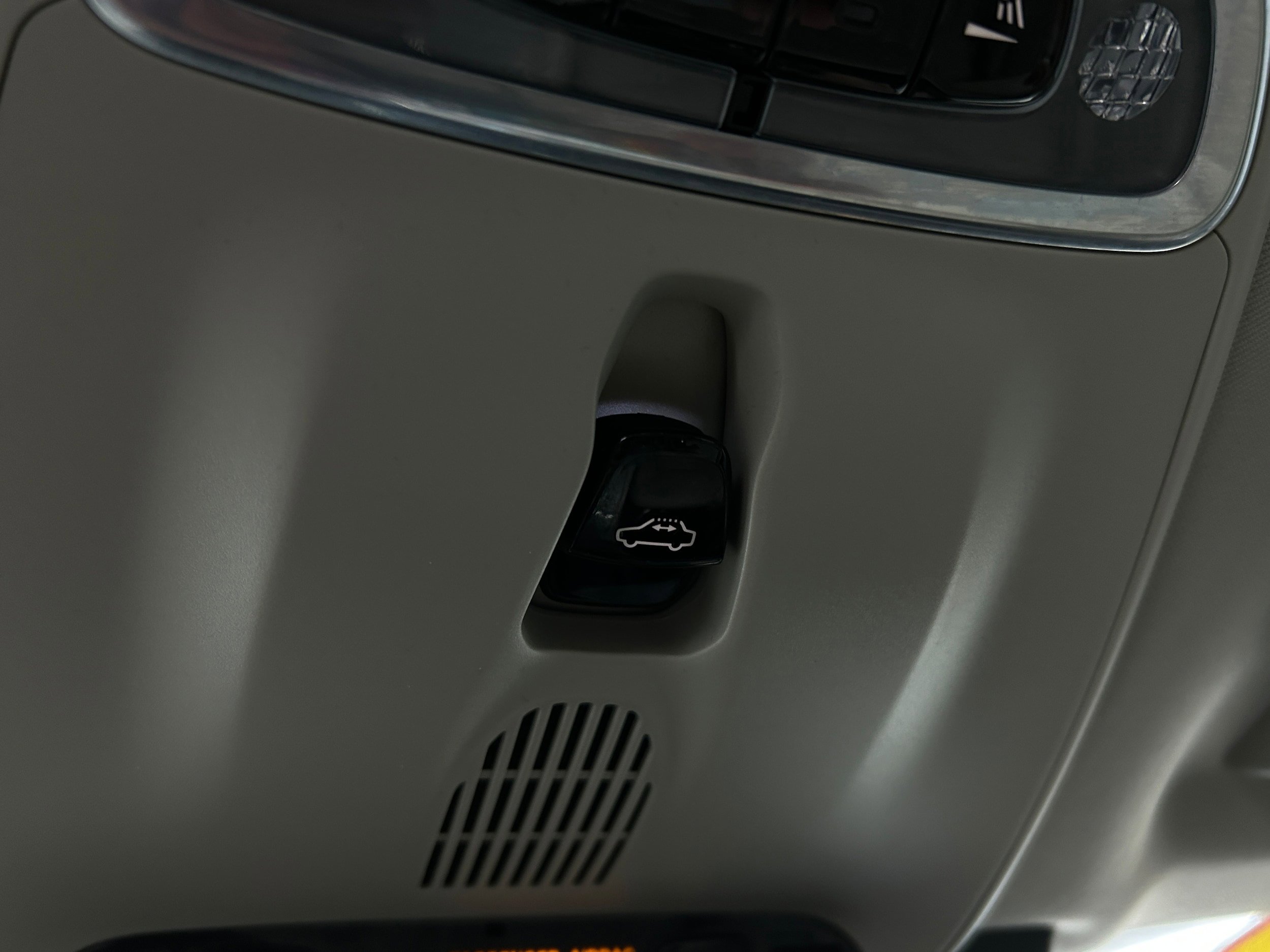 Used 2021 Volvo XC90 T5 Momentum w/ Advanced Package image 25
