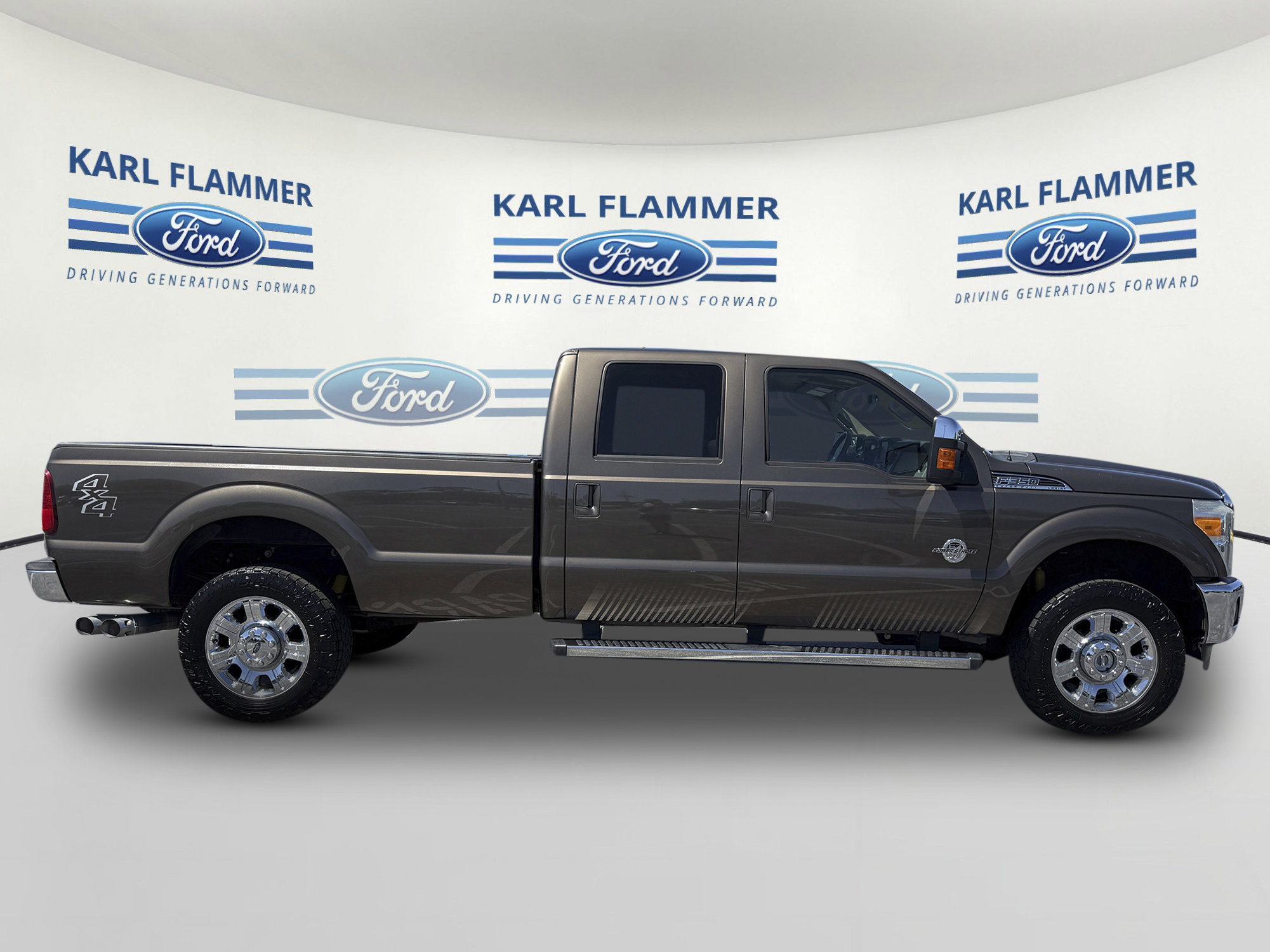 Used 2016 Ford F350 Lariat w/ Chrome Package AWD/4WD image 2