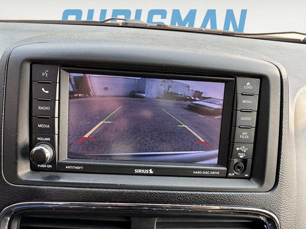 Used 2018 Dodge Grand Caravan SE w/ UConnect Hands-Free Group FWD image 17