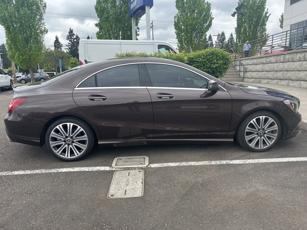 Used 2018 Mercedes-Benz CLA 250 4MATIC image 4