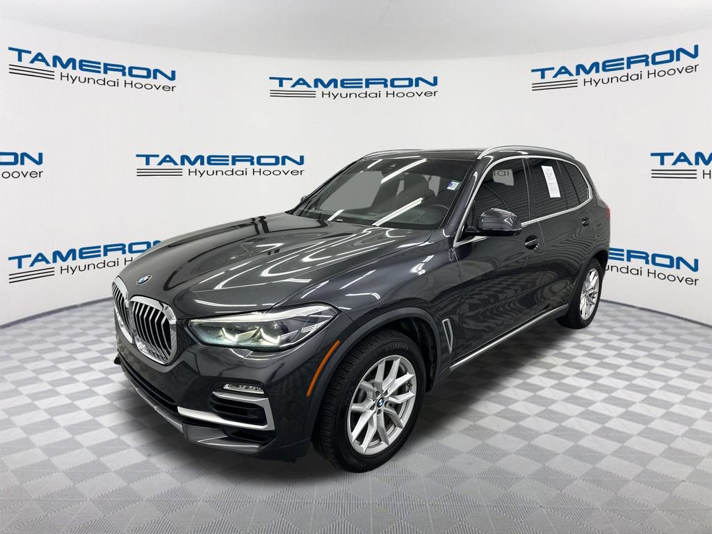 Used 2019 BMW X5 xDrive40i w/ Premium Package 2