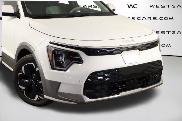 Used 2023 Kia Niro Wave FWD image 49