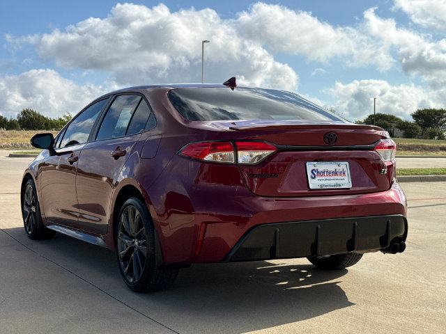 Used 2025 Toyota Corolla SE FWD image 6
