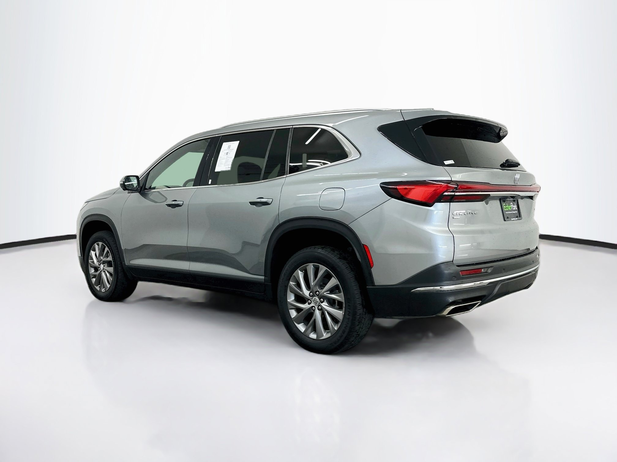 Used 2025 Buick Enclave Preferred AWD/4WD image 5