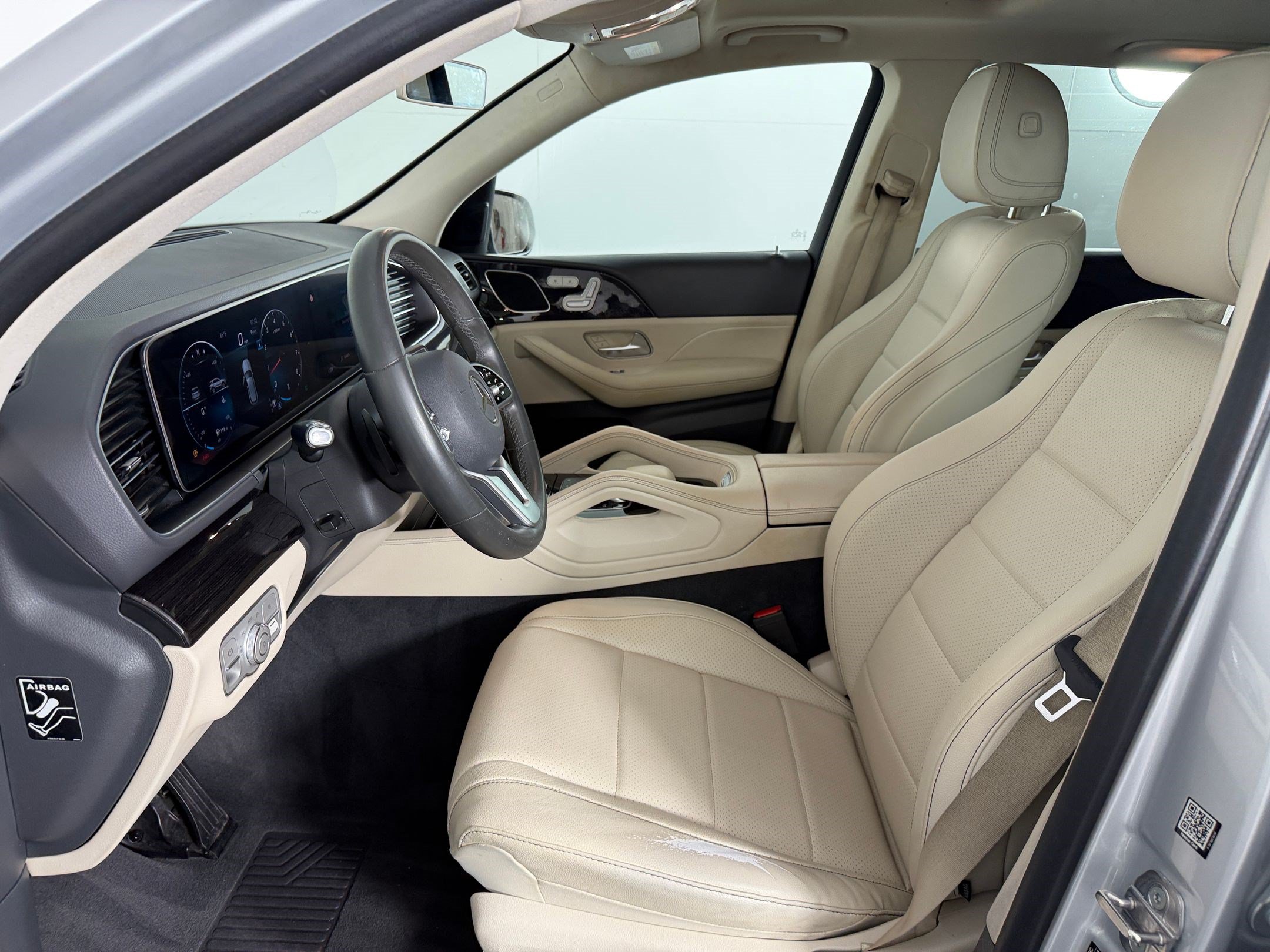 Used 2020 Mercedes-Benz GLE 350 image 5