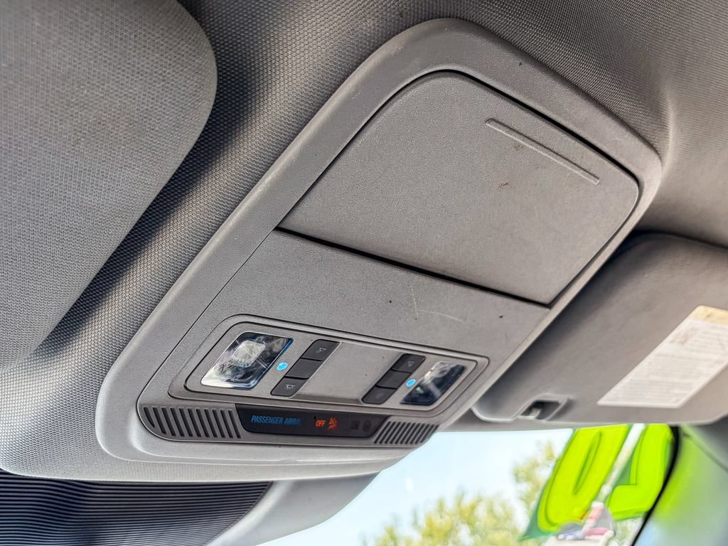 Used 2020 Ford Explorer XLT RWD image 33