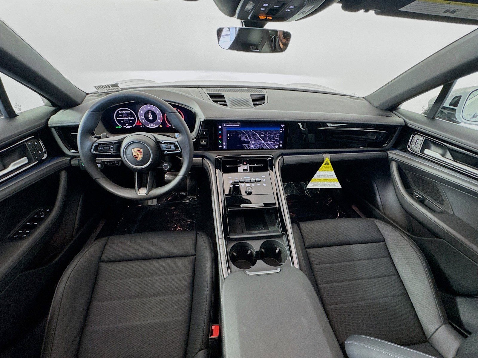 New 2025 Porsche Panamera 4 image 21