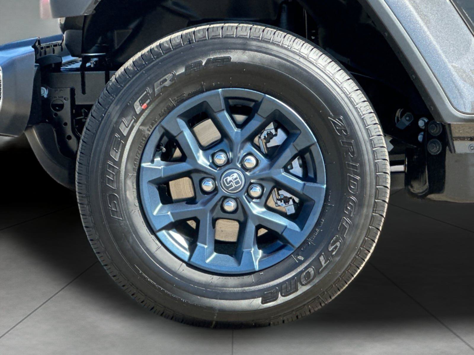 New 2026 Jeep Gladiator Sport AWD/4WD image 24