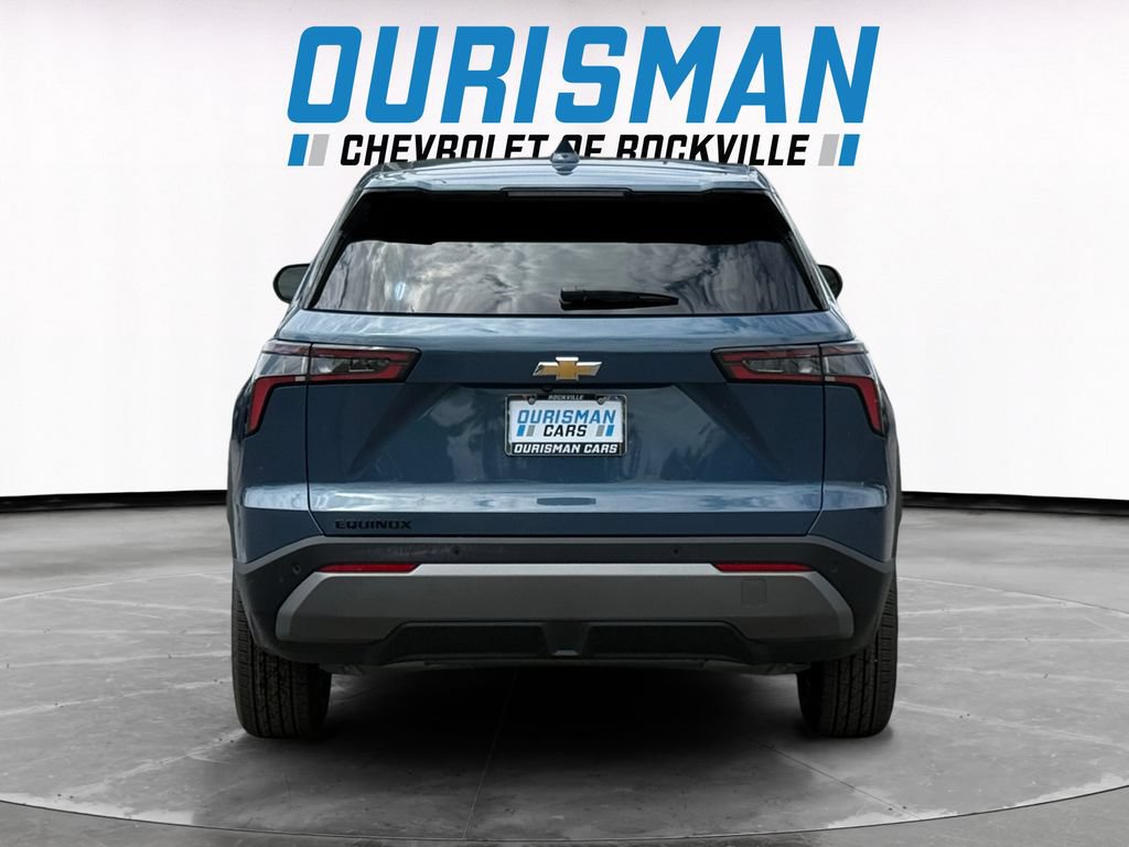 New 2027 Chevrolet Equinox LT FWD image 5