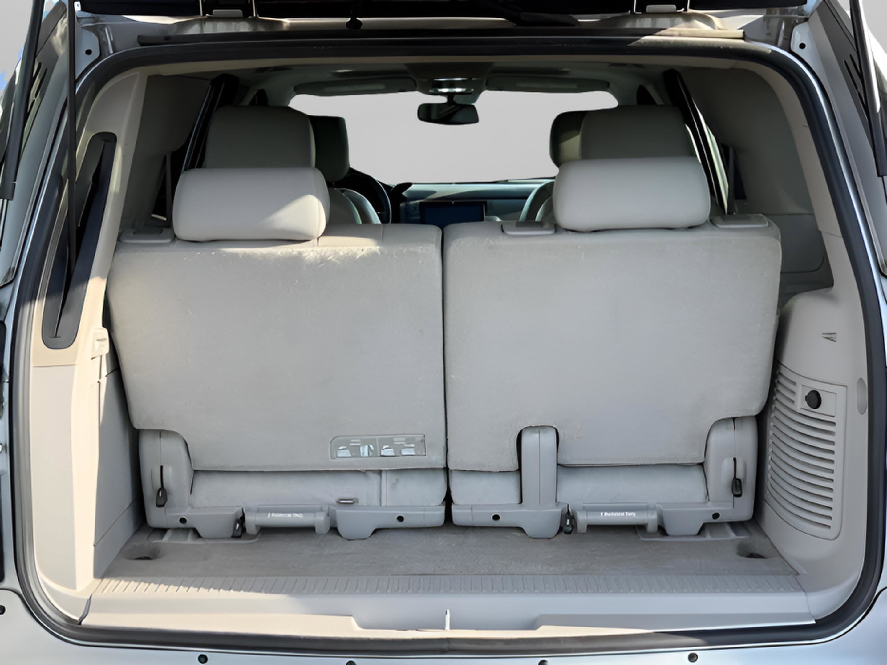 Used 2011 Chevrolet Tahoe LT w/ Luxury Package image 8