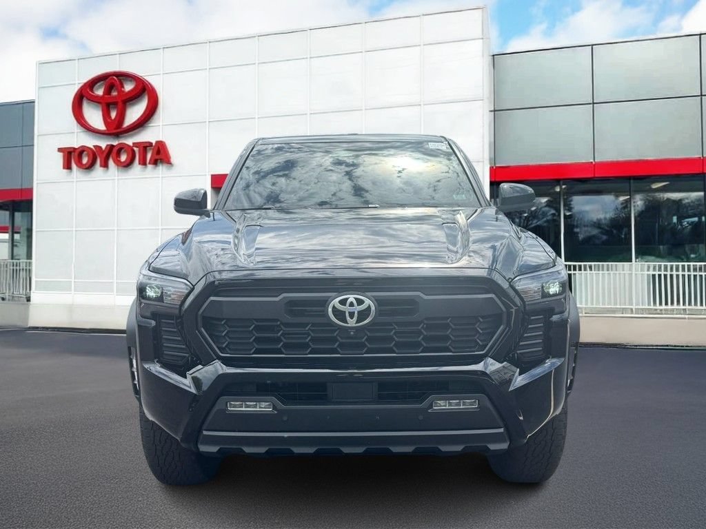 Used 2024 Toyota Tacoma TRD Off-Road w/ TRD Off Road Premium Package AWD/4WD image 11